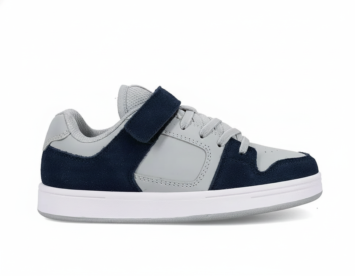Zapatilla Urbana Niño Gris con Velcro